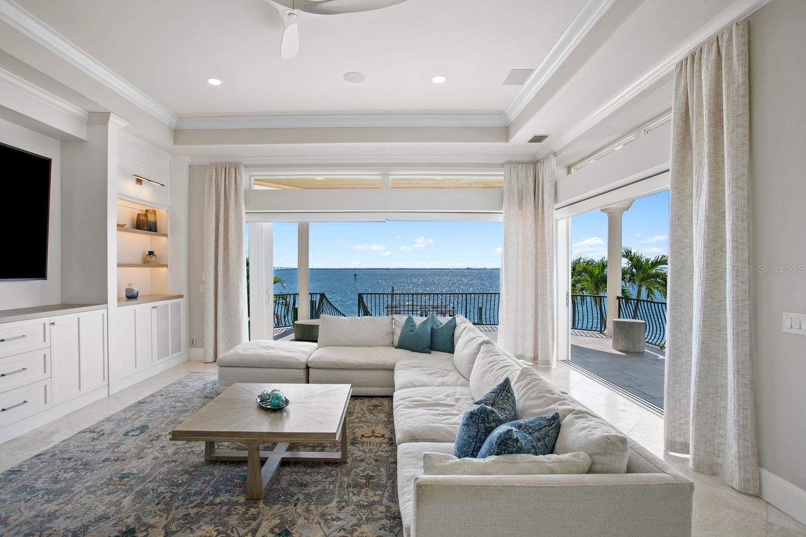 TIERRA VERDE UNIT 1 1ST REP - Residential