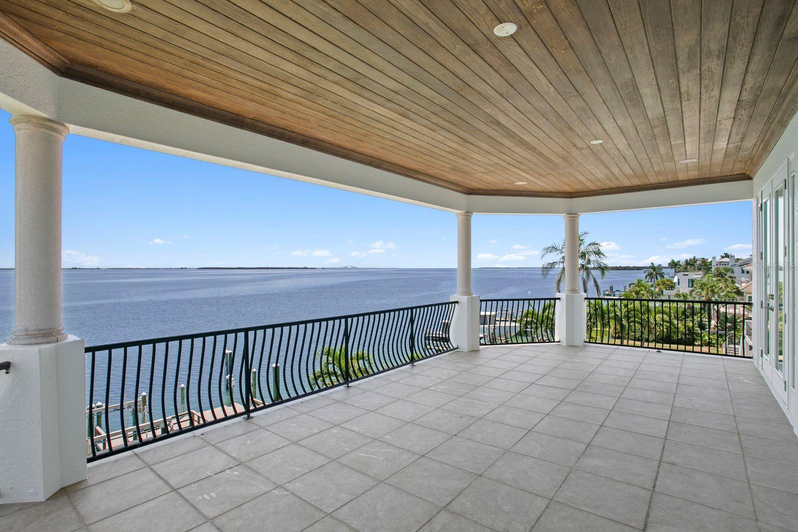 TIERRA VERDE UNIT 1 1ST REP - Residential