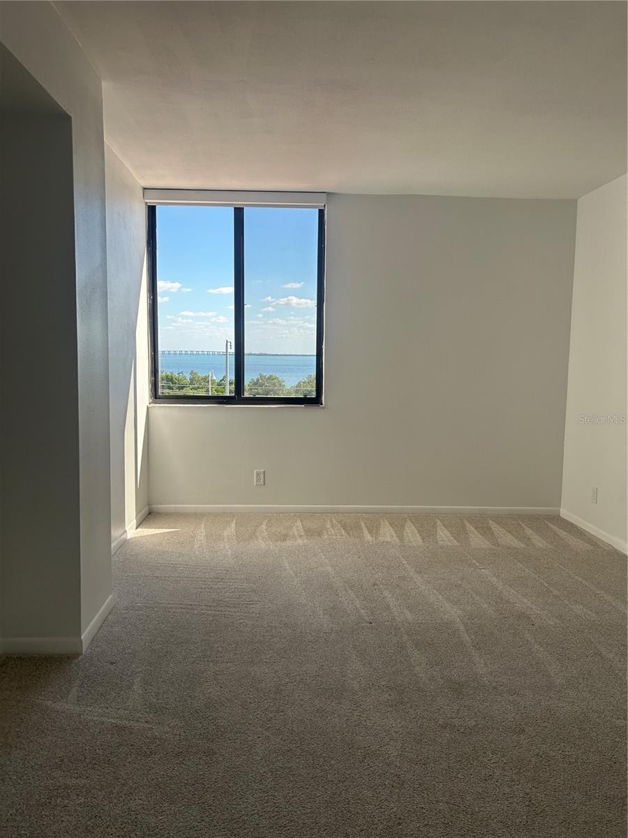 BAHIA DEL MAR I - Residential