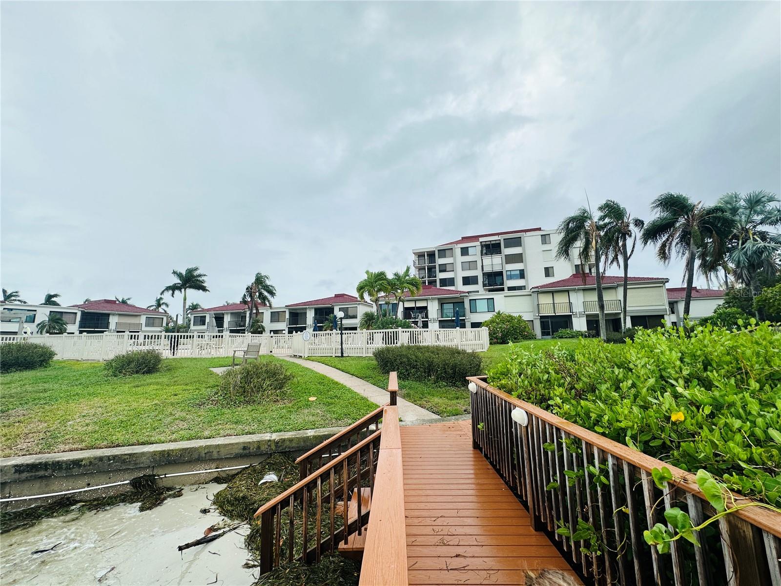 BAHIA DEL MAR I - Residential