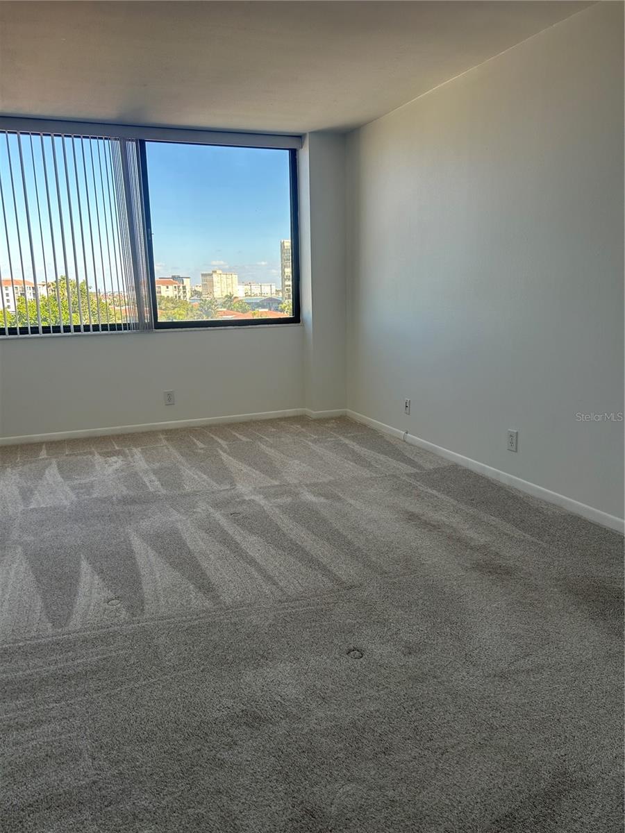 BAHIA DEL MAR I - Residential