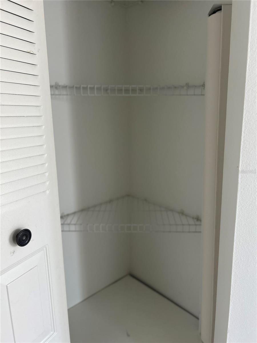 BAHIA DEL MAR I - Residential