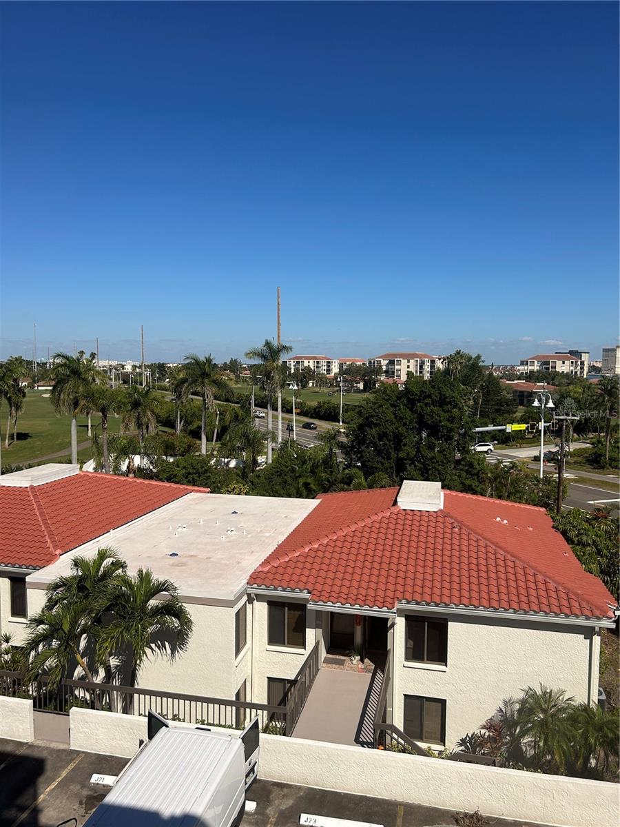 BAHIA DEL MAR I - Residential
