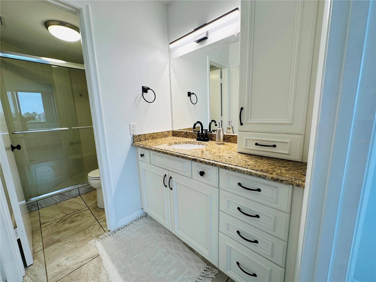 BAHIA DEL MAR I - Residential