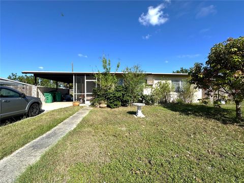 A home in PORT CHARLOTTE