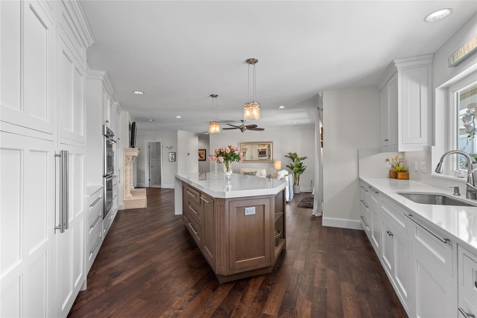 BAY ISLES - Residential