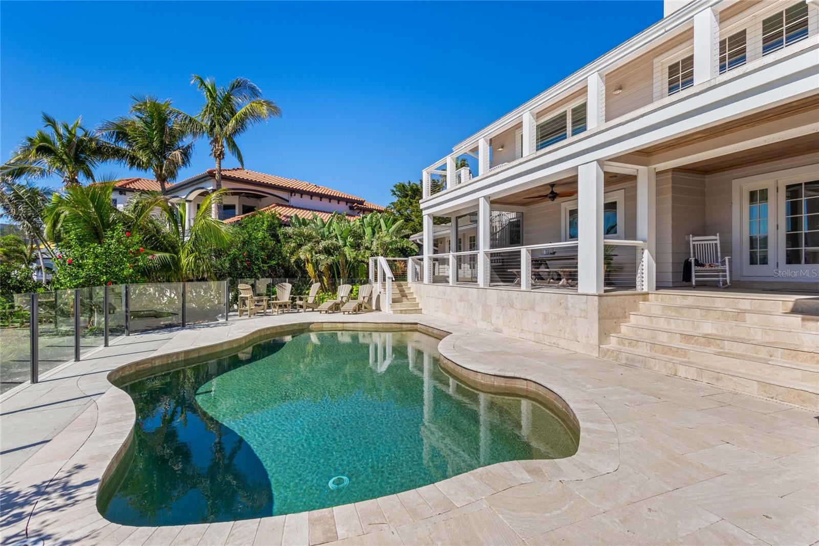 BAY ISLES - Residential