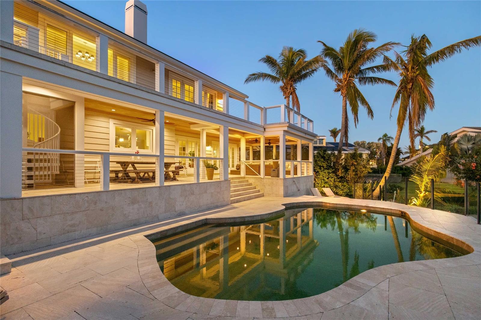BAY ISLES - Residential