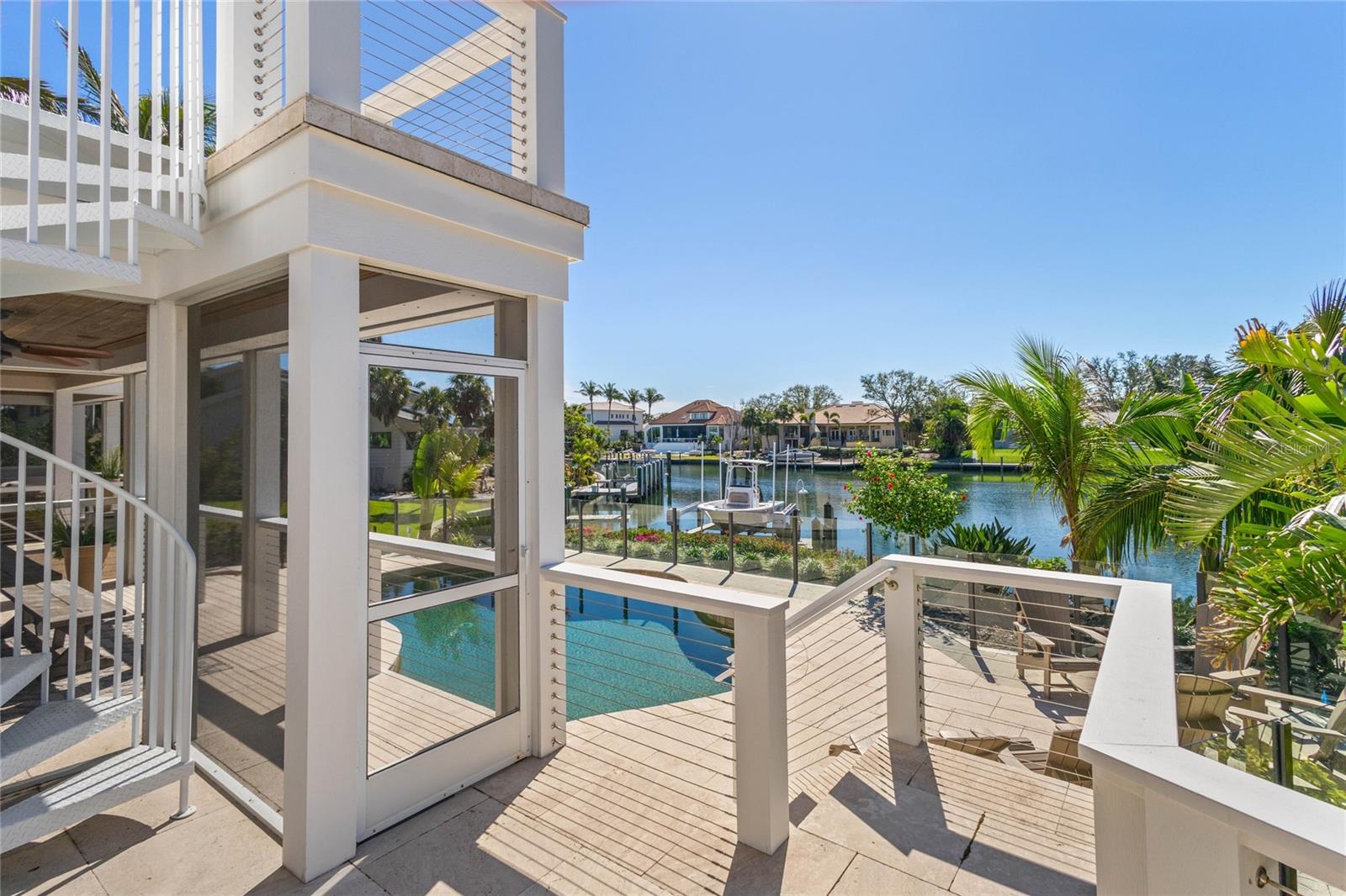 BAY ISLES - Residential