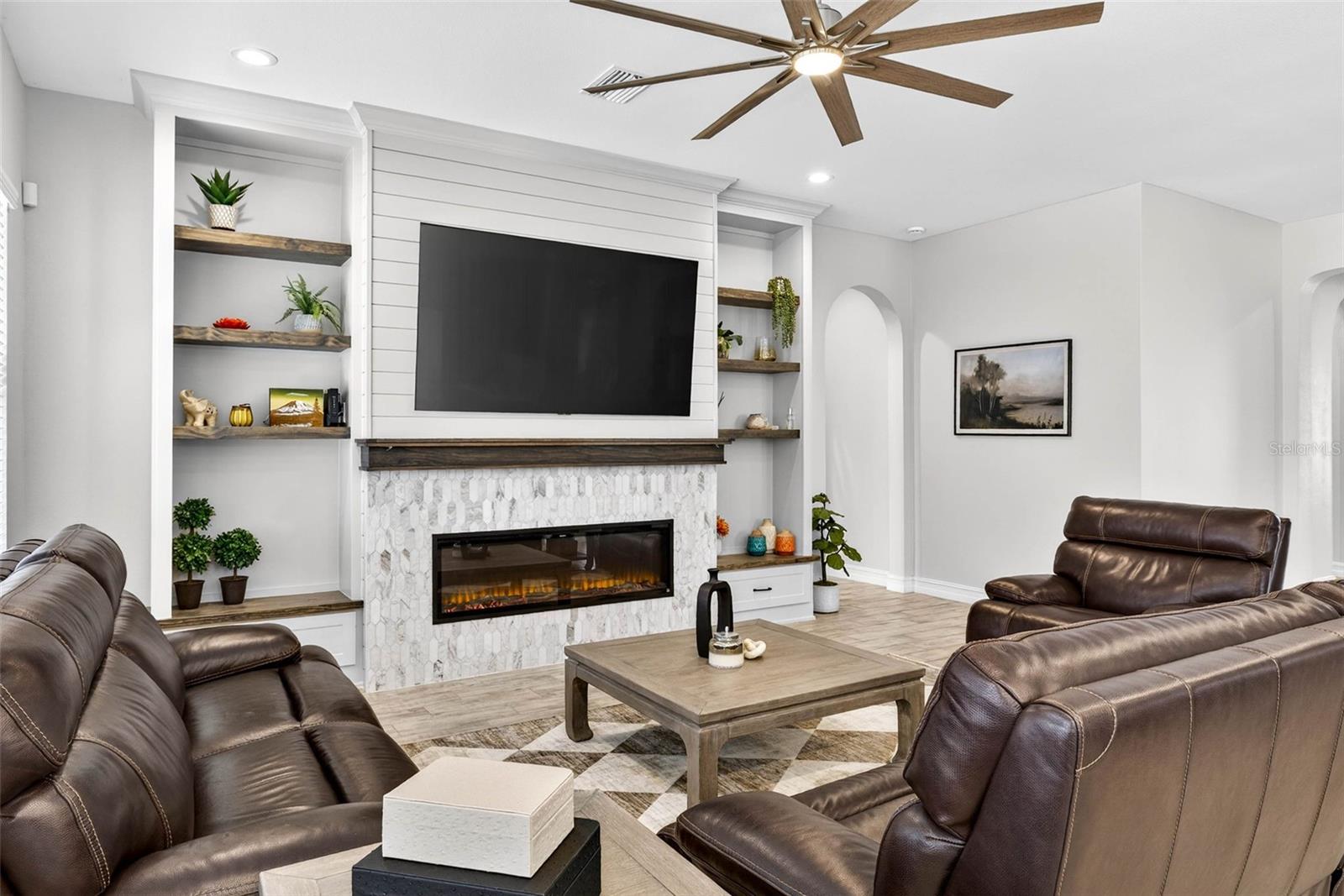 WATERGRASS - Residential