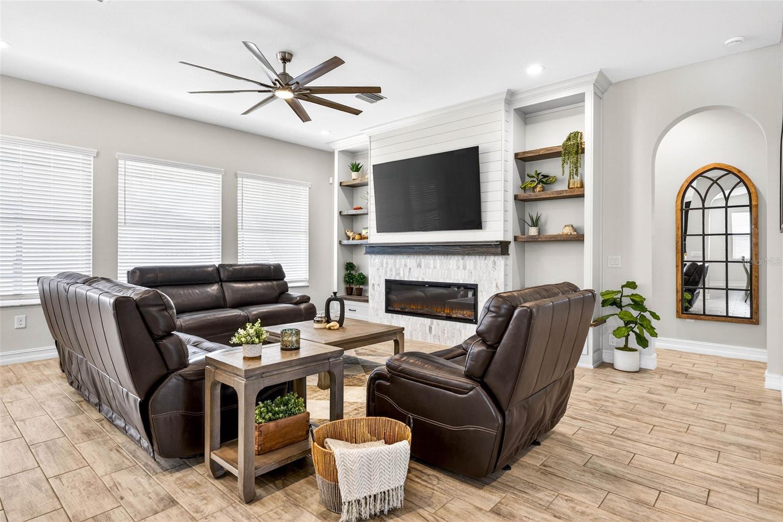 WATERGRASS - Residential