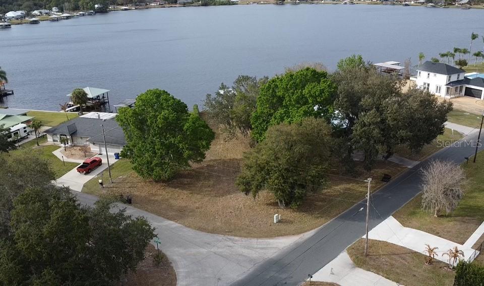 LEISURE LAKES SEC 01 - Land