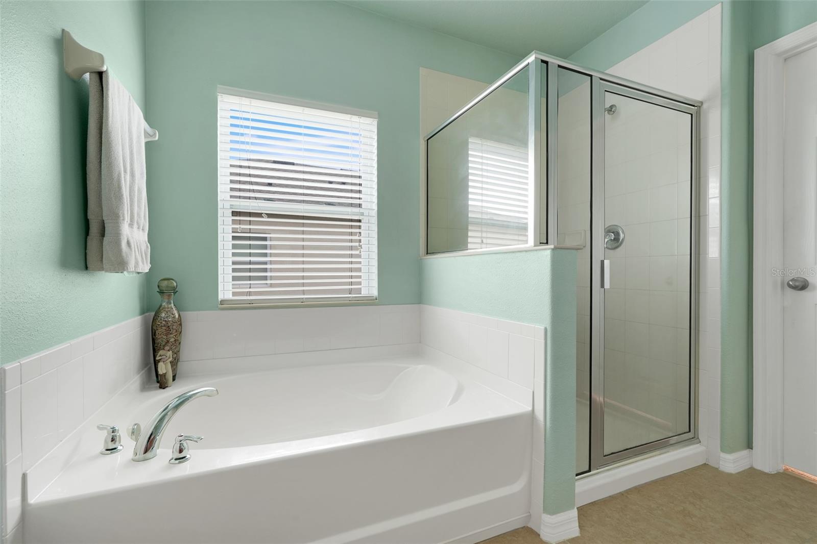 EAGLE POINTE PH IV - Residential