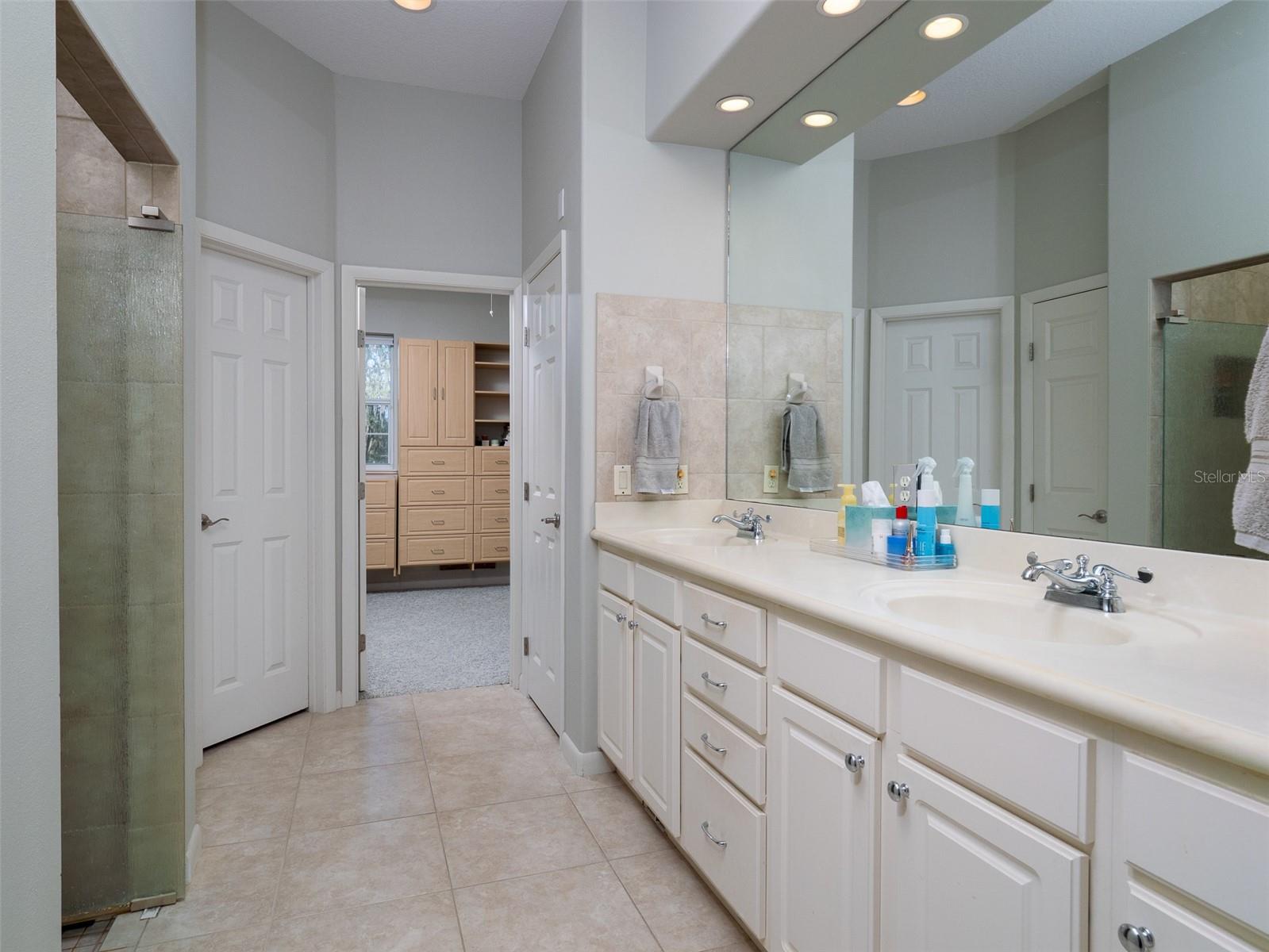 PINNACLE PARK - Residential