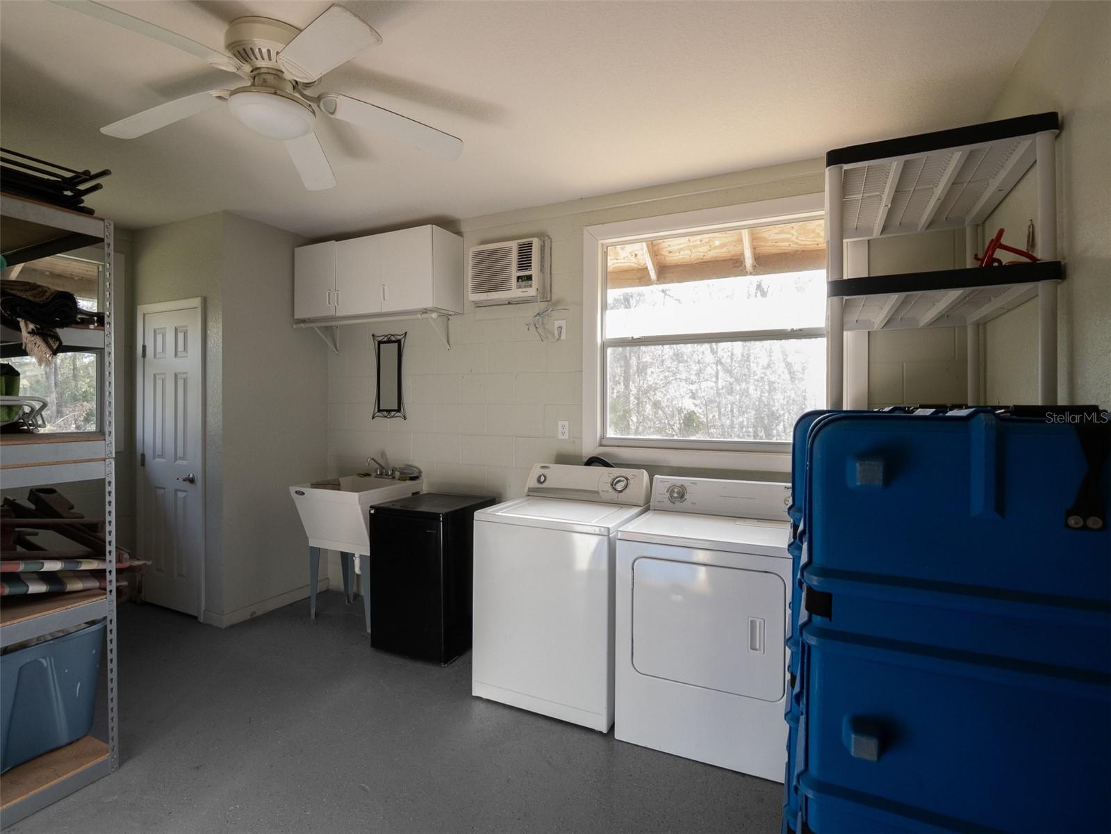 PINNACLE PARK - Residential