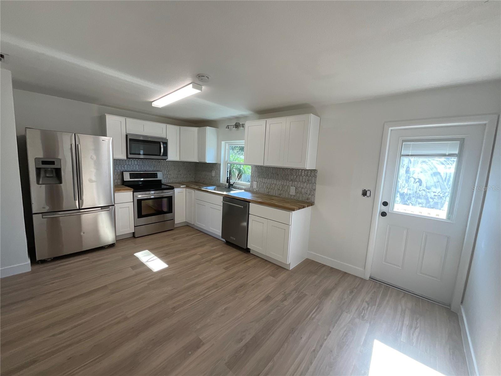 ALLEN & KEEFERS RESUB - Residential