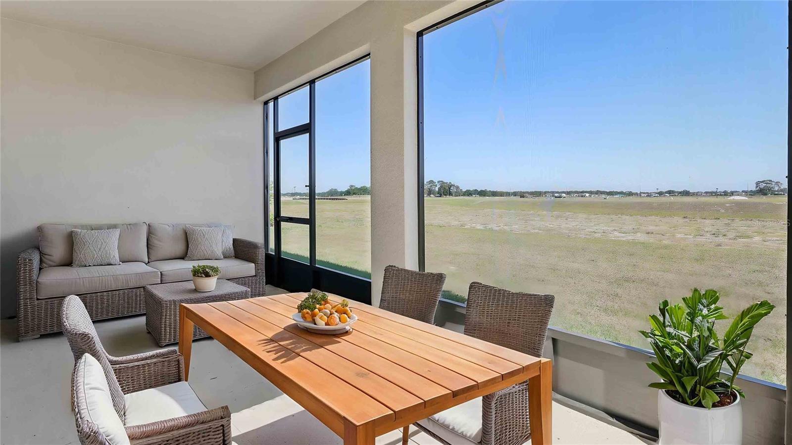 MOCHKINGBIRD RESERVE AT WINDING OAKS - Residential