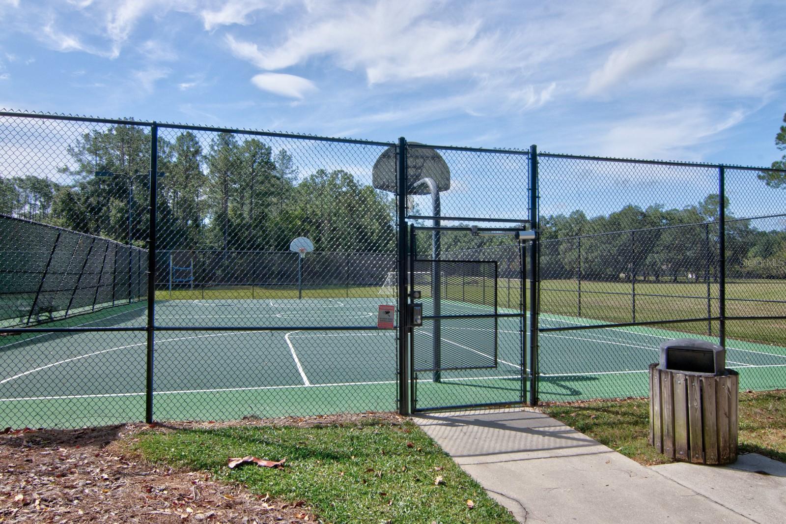 MENTONE CLUSTER PH 8 - Residential Lease