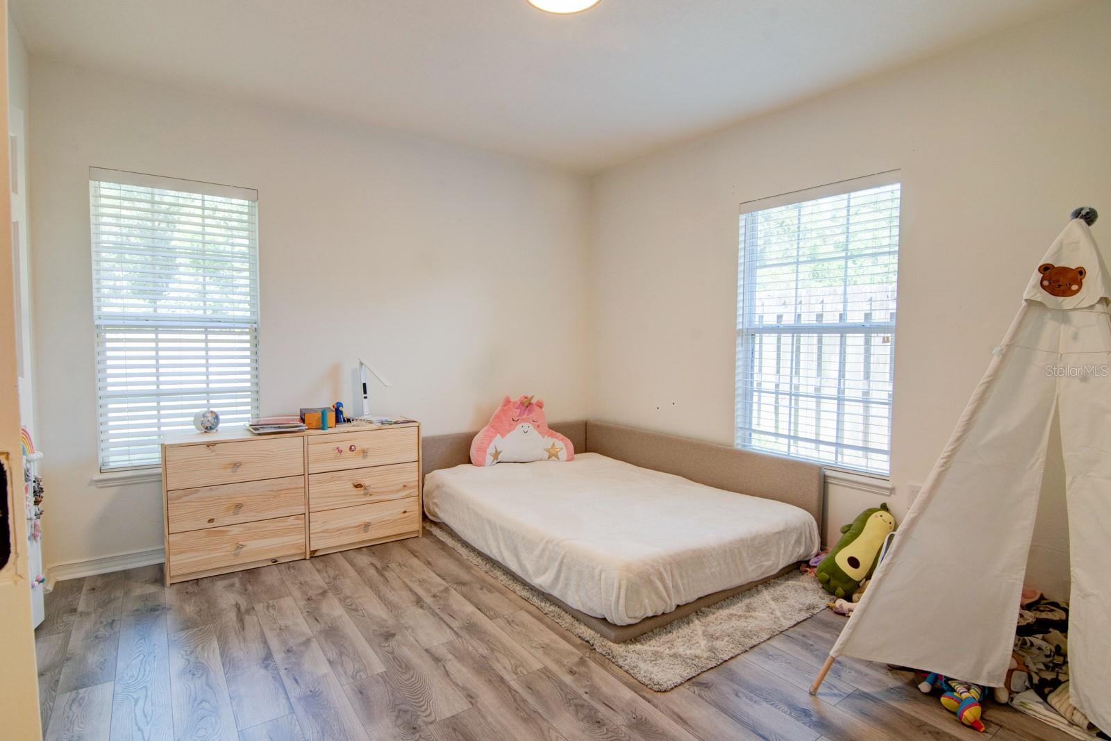 MENTONE CLUSTER PH 8 - Residential Lease