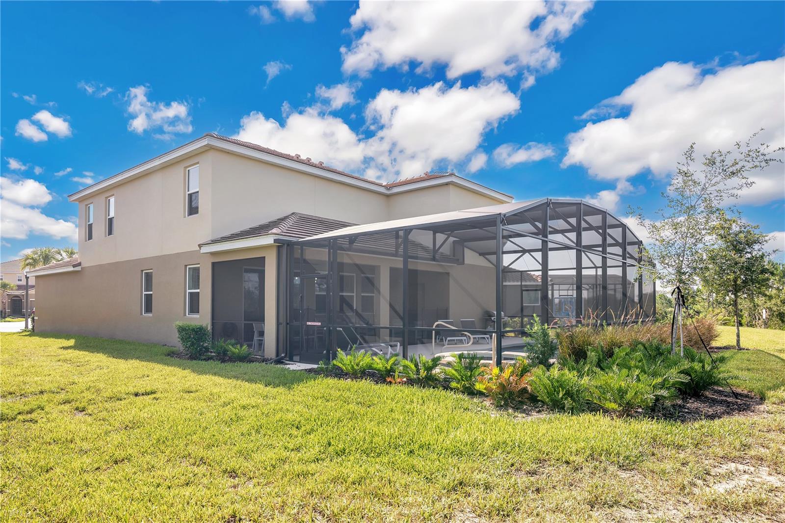 SOLTERRA PH 2D - Residential