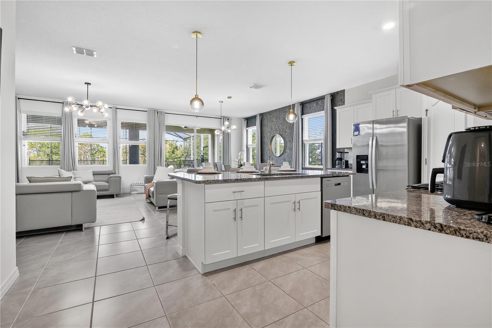 SOLTERRA PH 2D - Residential