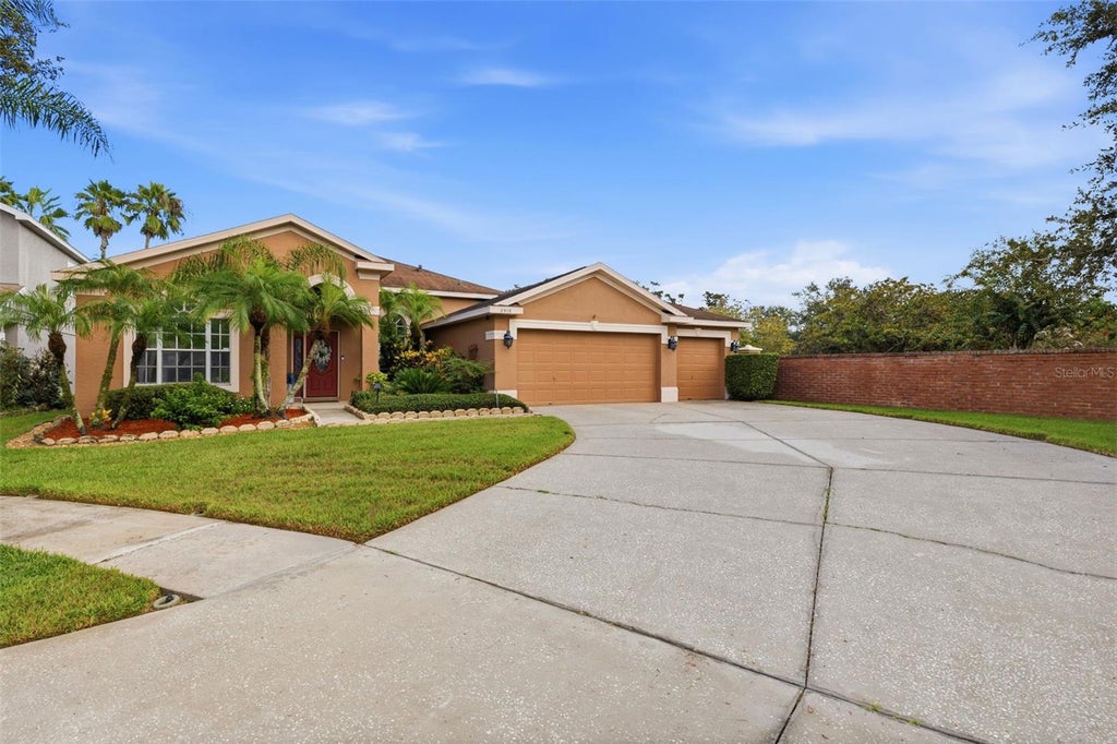 Photo of 8518 Parrots Landing Drive, Tampa, FL 33647 (MLS # TB8543975)
