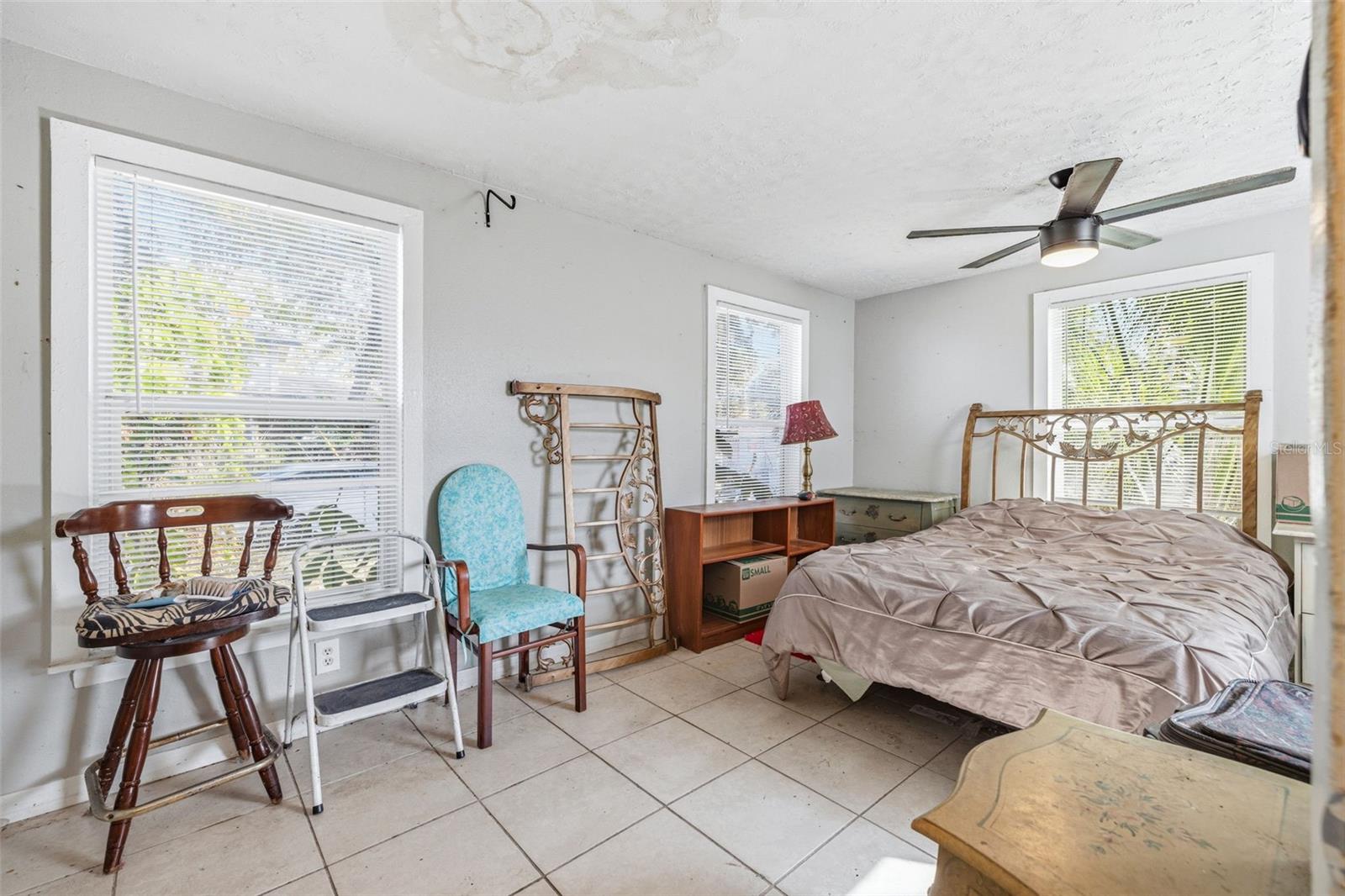 SULPHUR SPGS ADD - Residential