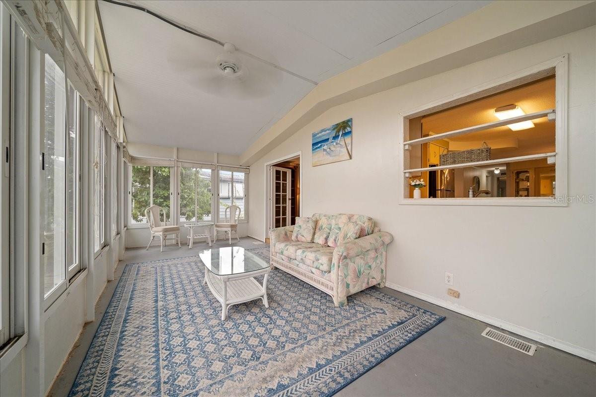 ORANGE BLOSSOM GARDENS UN #31B - Residential