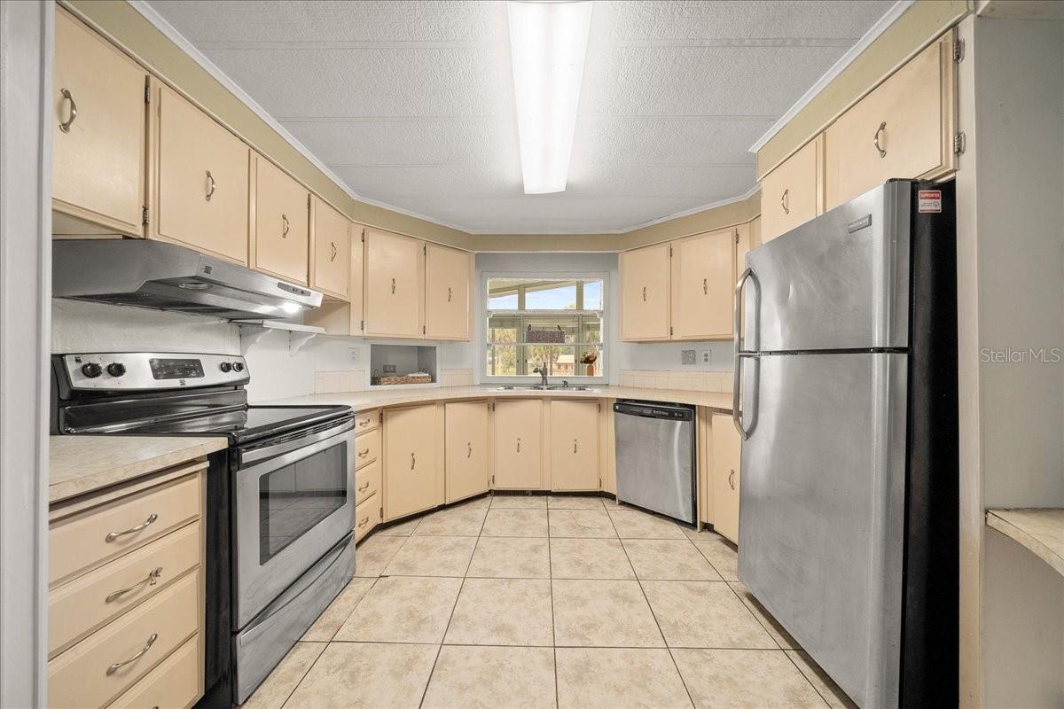 ORANGE BLOSSOM GARDENS UN #31B - Residential