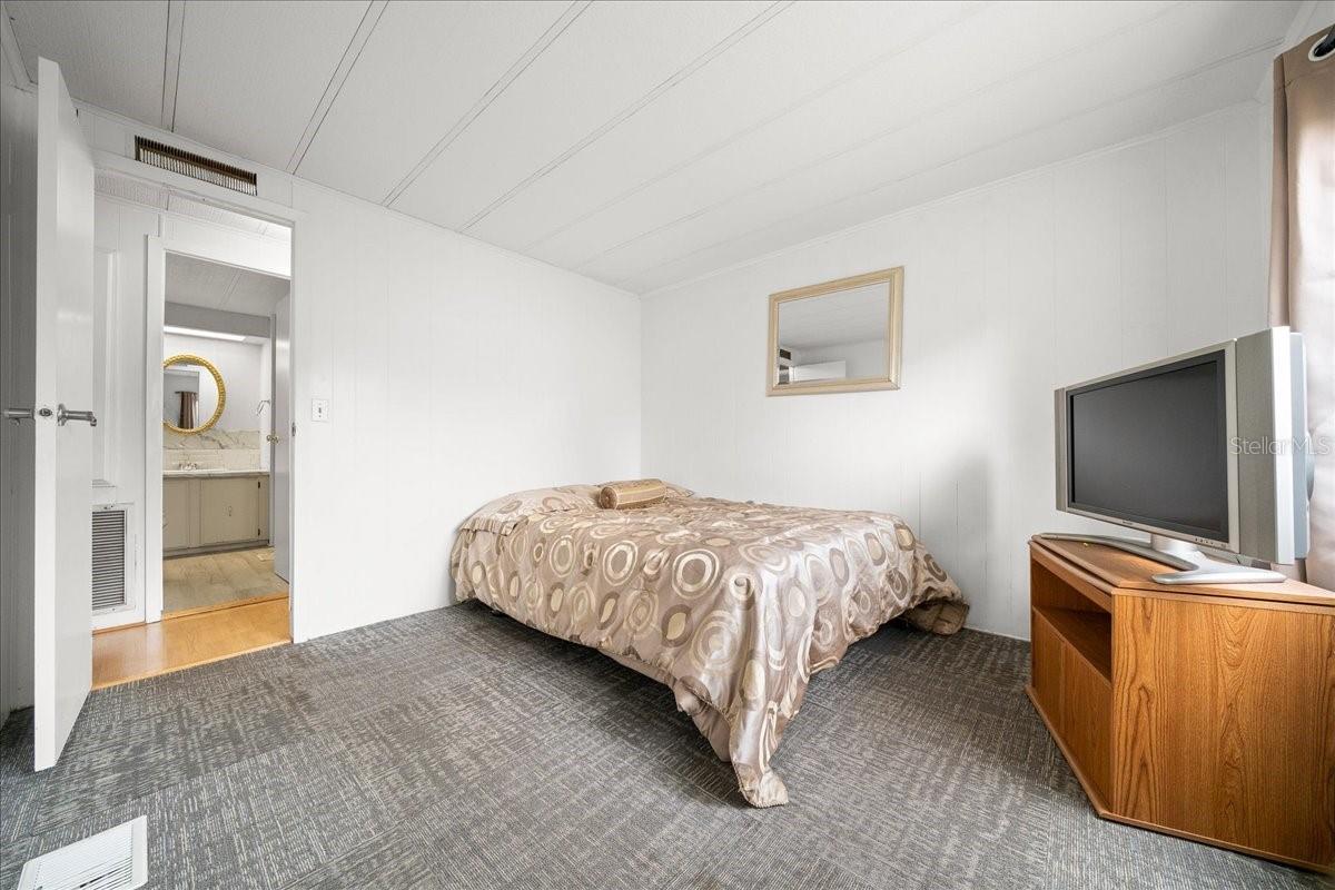 ORANGE BLOSSOM GARDENS UN #31B - Residential