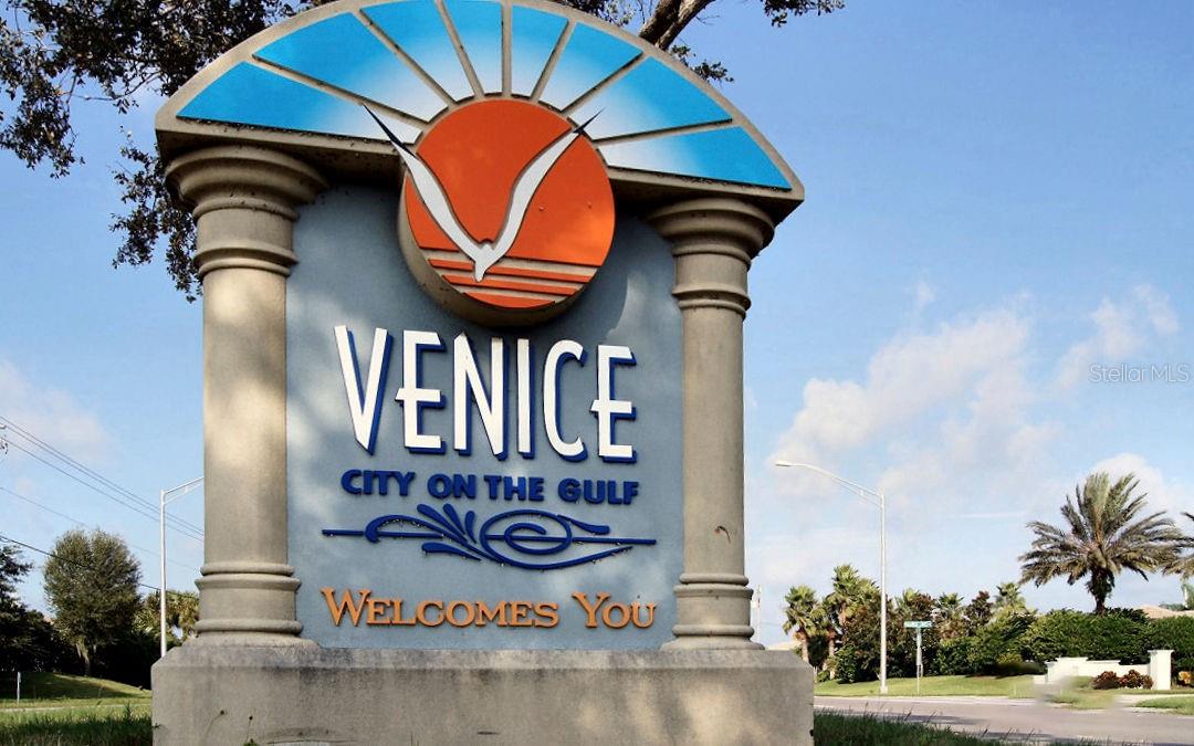 ISLAND COURT VENICE - Residential