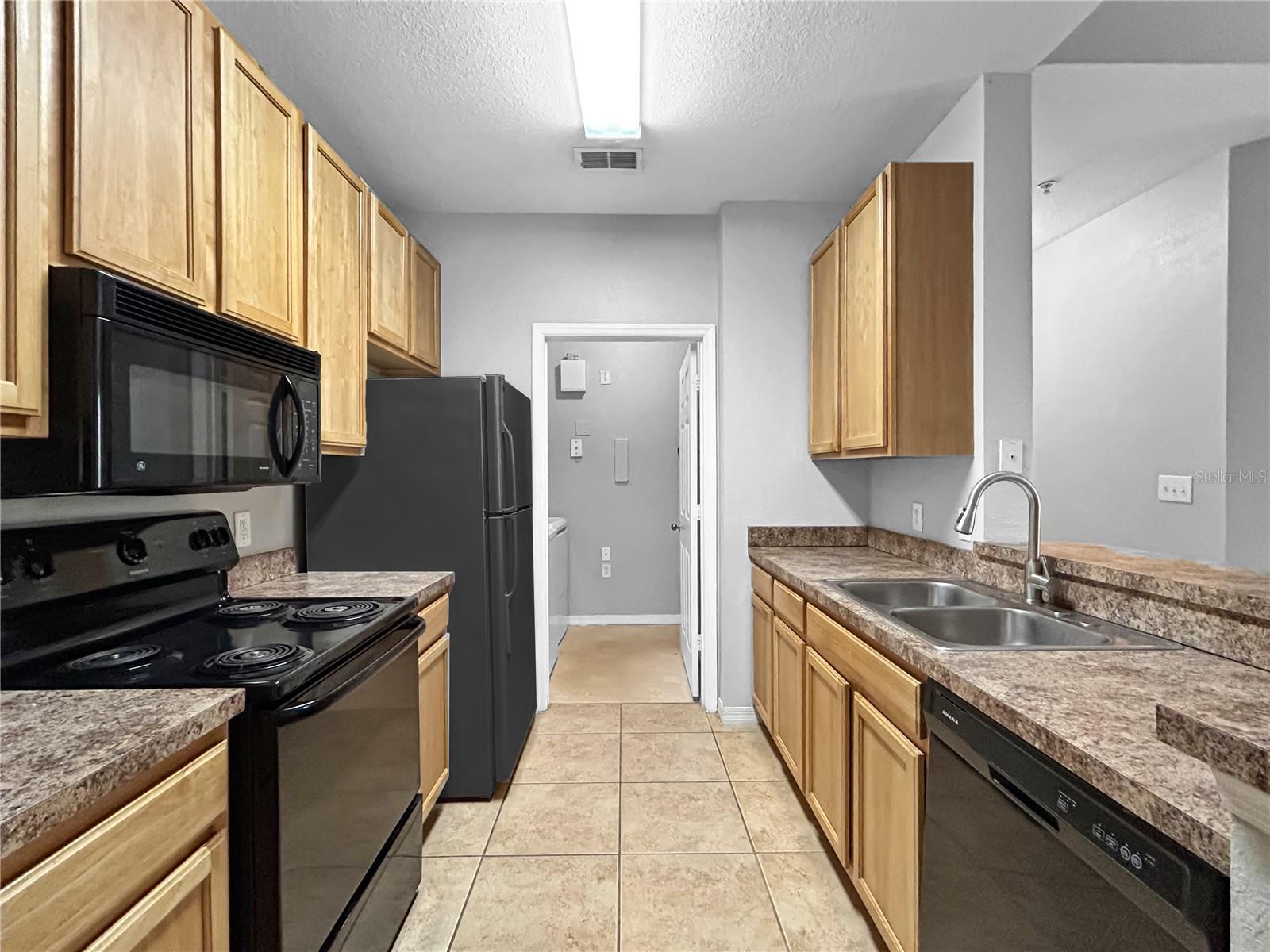 COURTNEY PALMS CONDO - Residential