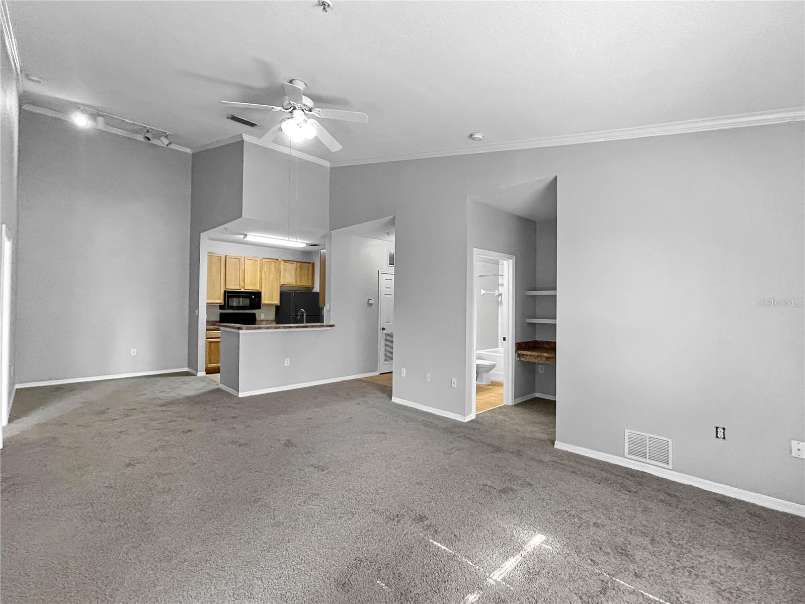 COURTNEY PALMS CONDO - Residential