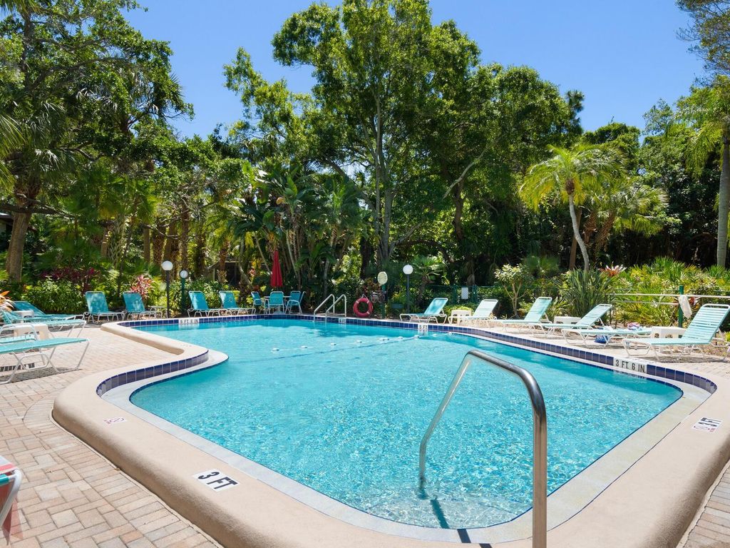 Photo of 3902 Mourning Dove Drive #235, Bradenton, FL 34210 (MLS # A4666484)