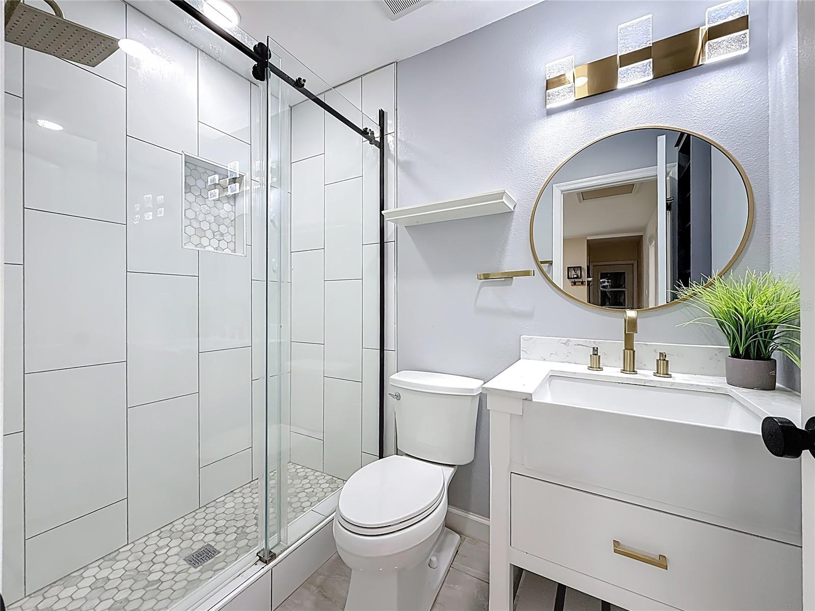 AUTUMN RUN - Residential