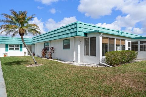 205 KINGS BOULEVARD 62 SUN CITY CENTER FL 33573