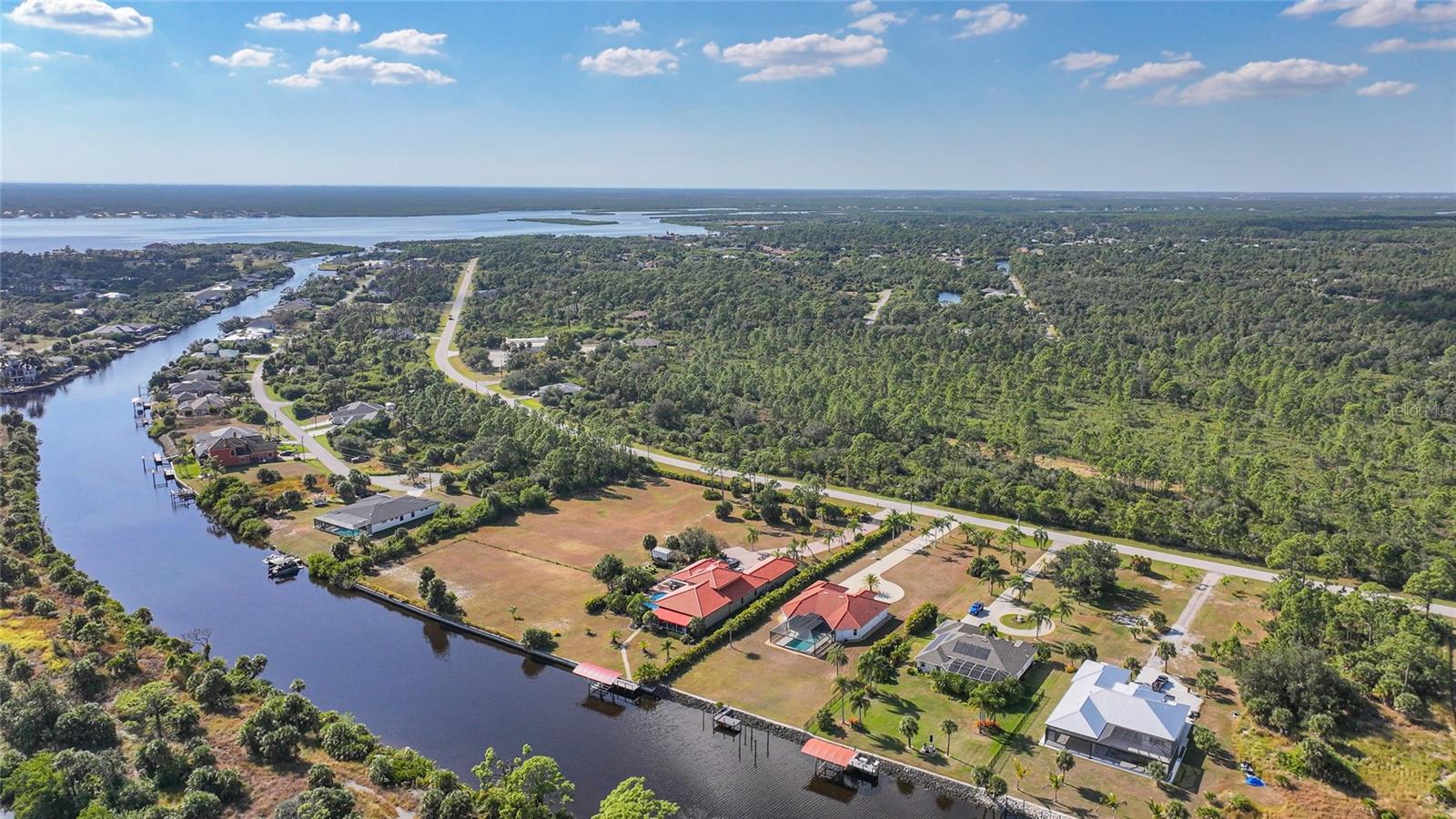 HARBOR LANDINGS - Residential