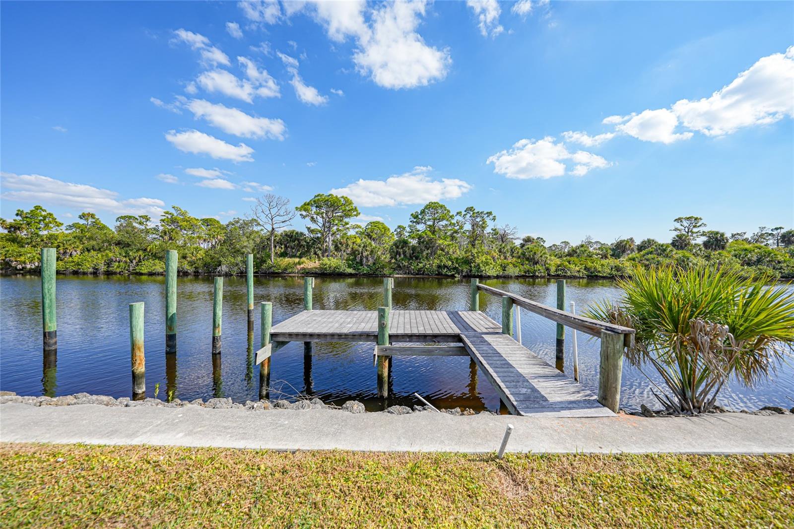 HARBOR LANDINGS - Residential