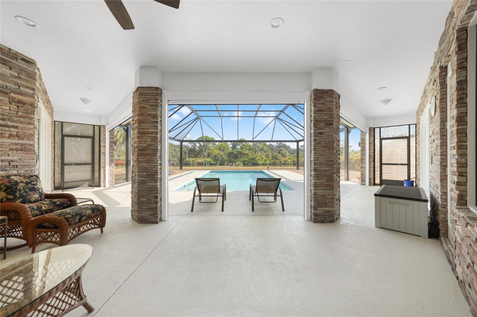 HARBOR LANDINGS - Residential