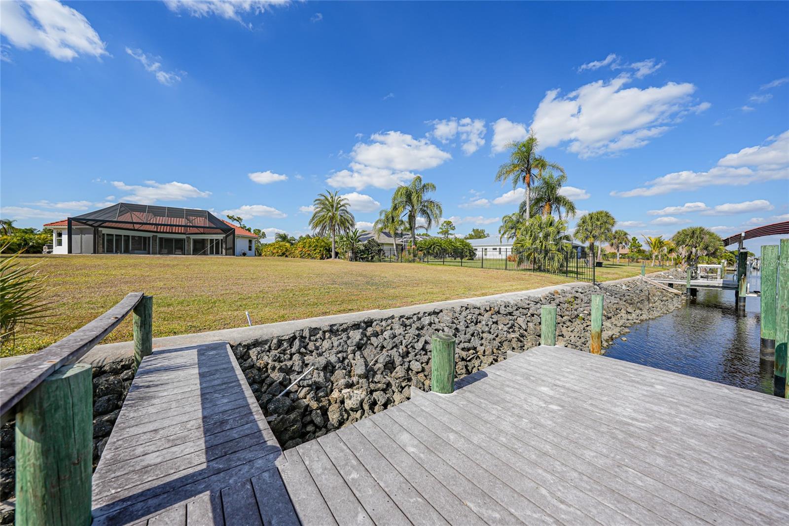 HARBOR LANDINGS - Residential