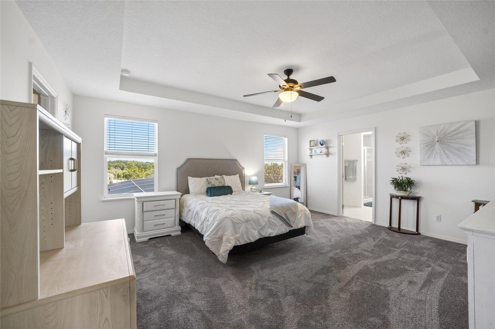 KNIGHT LAKE ESTATES - Residential