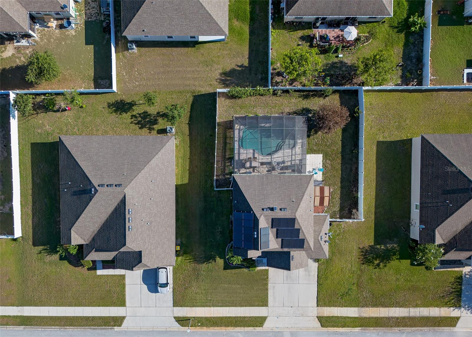 KNIGHT LAKE ESTATES - Residential