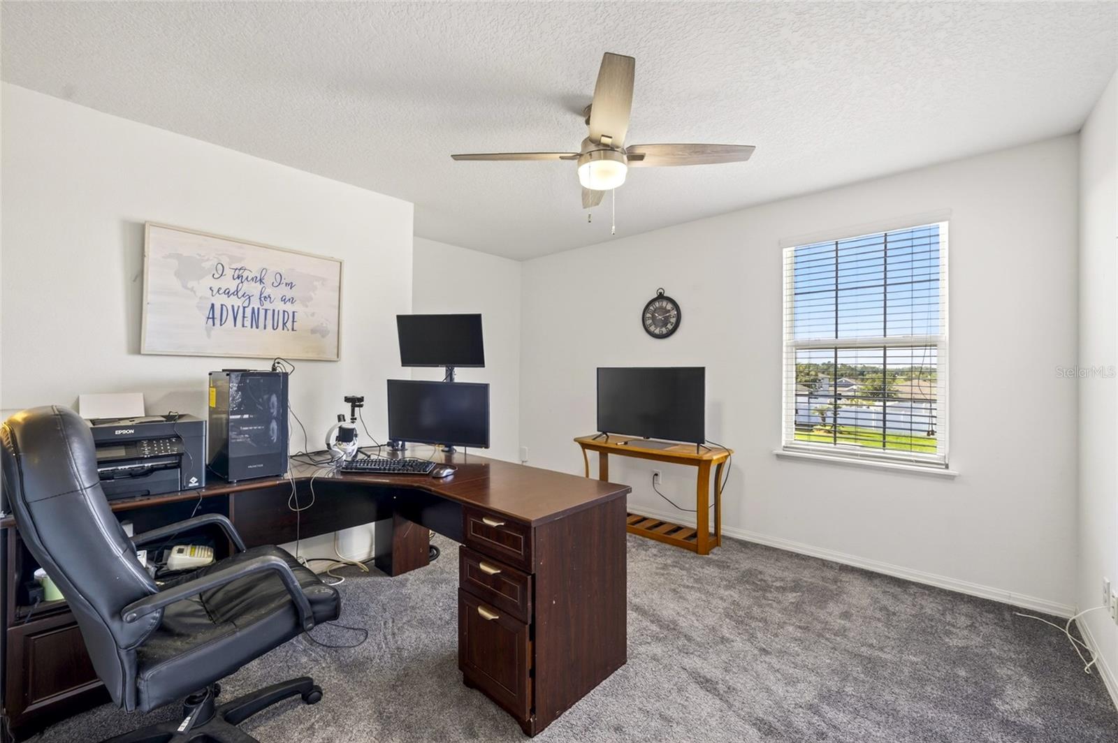 KNIGHT LAKE ESTATES - Residential