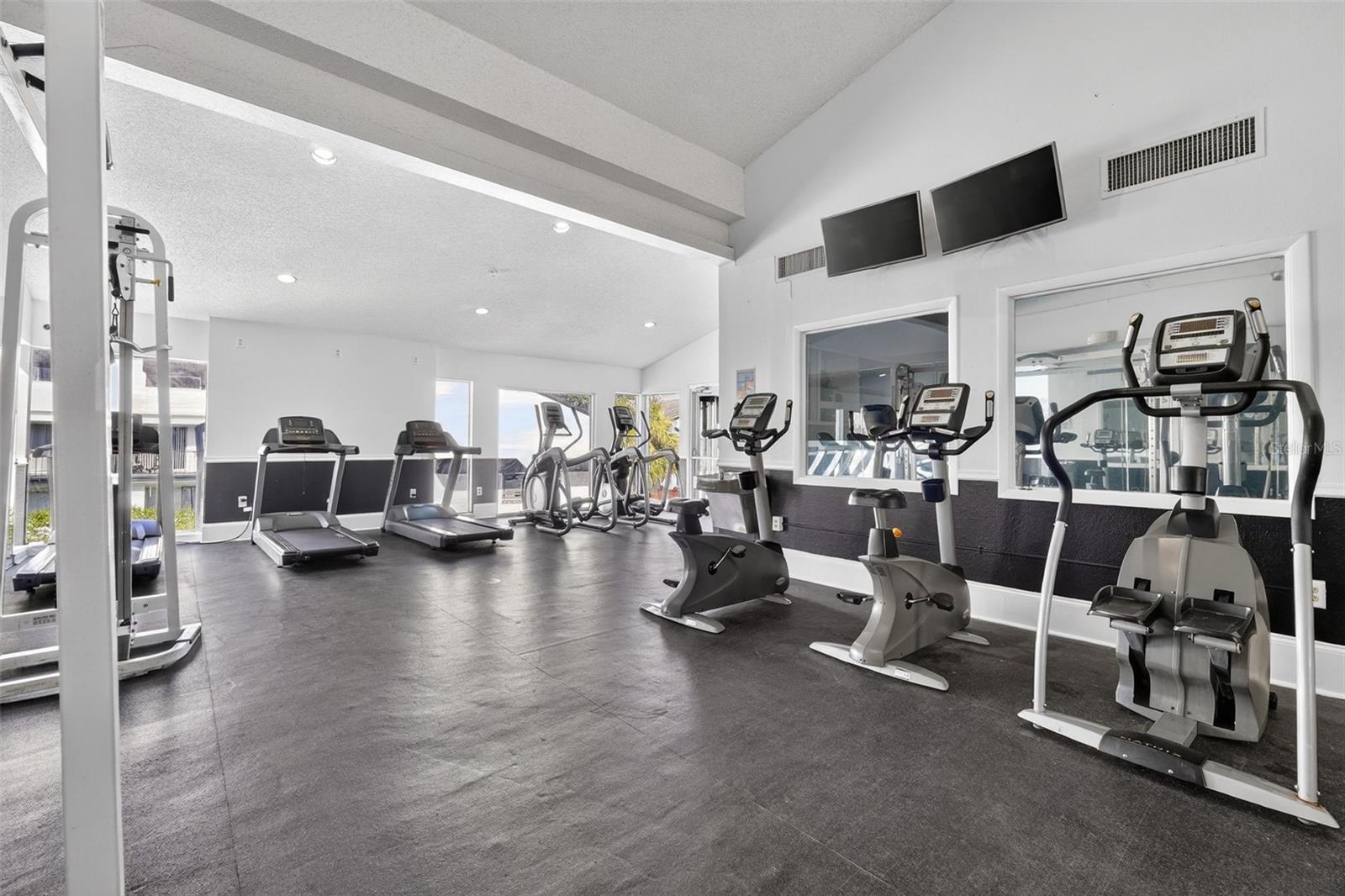 AVALON - Residential