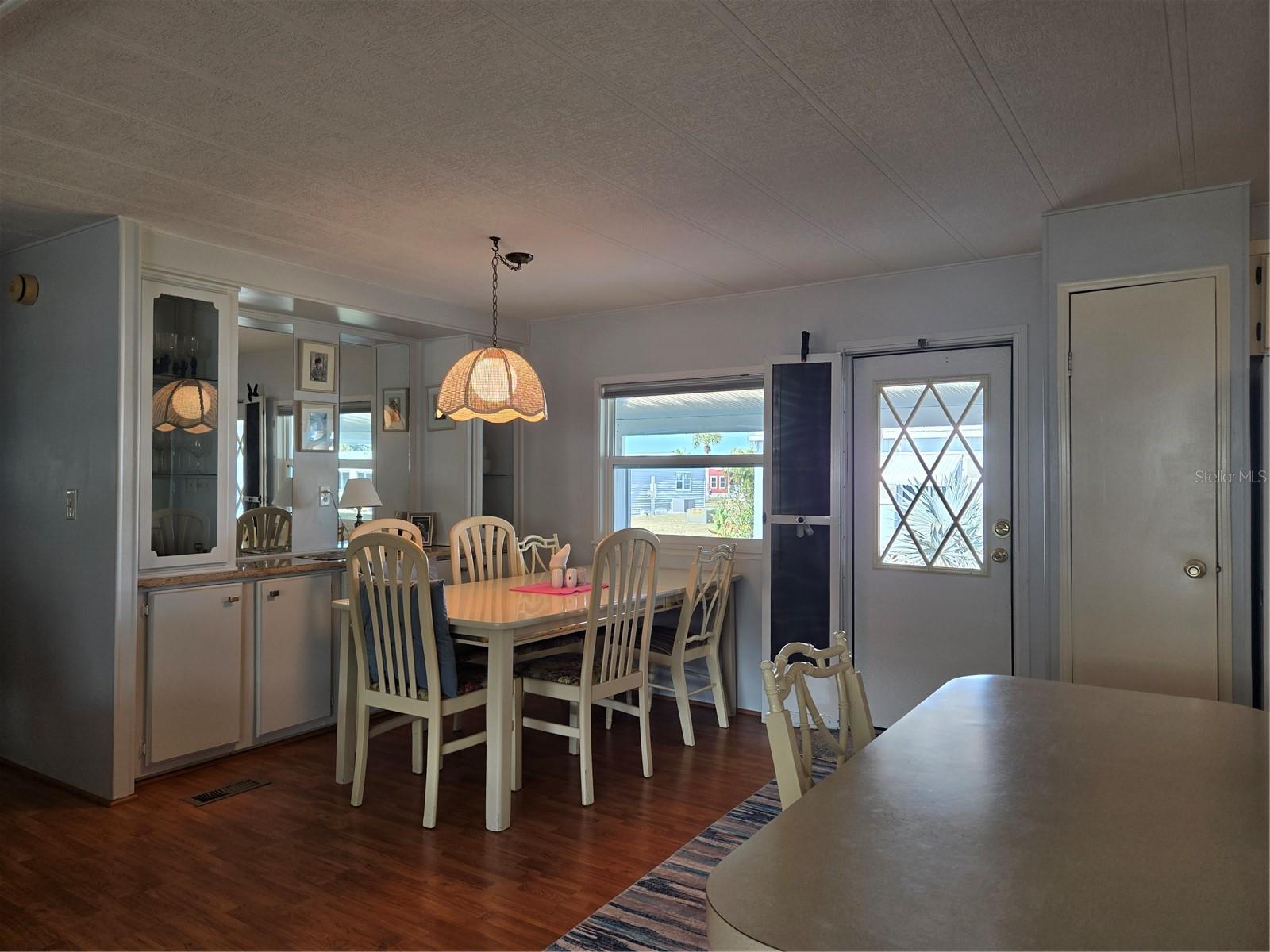 SANDALWOOD PARK - Residential