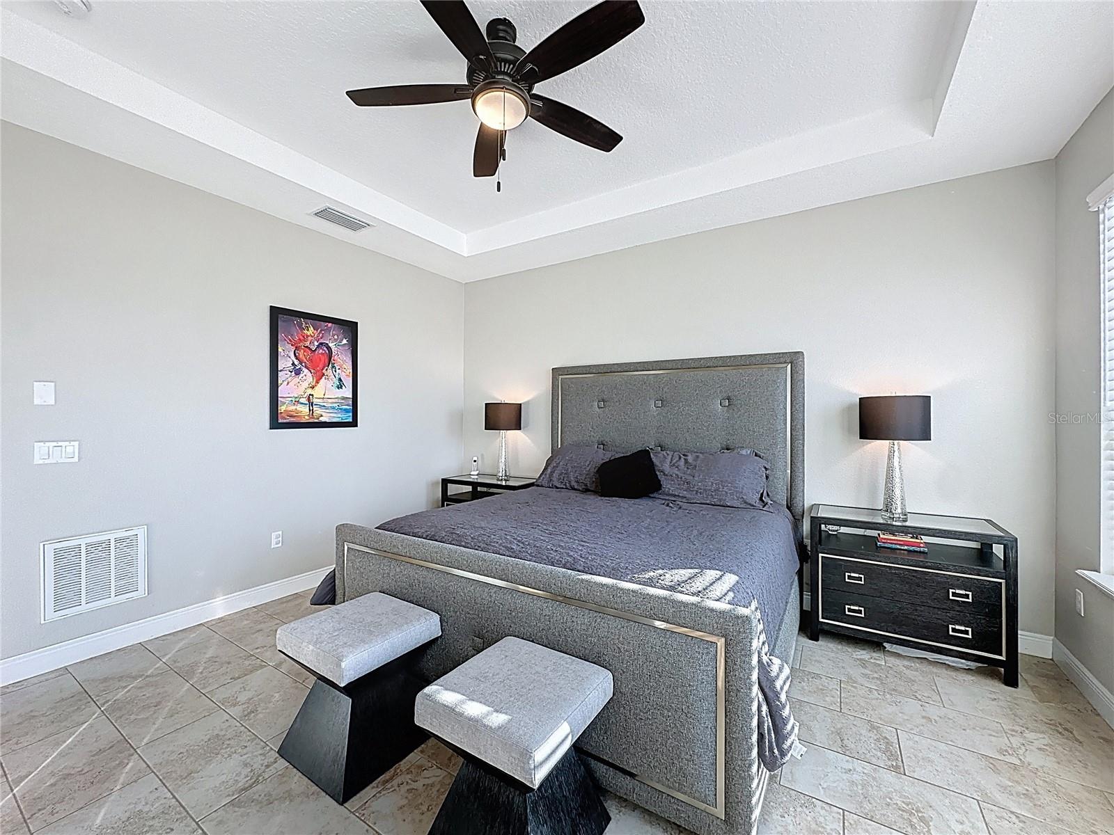 CASCADES OF GROVELAND (TRILOGY) - Residential