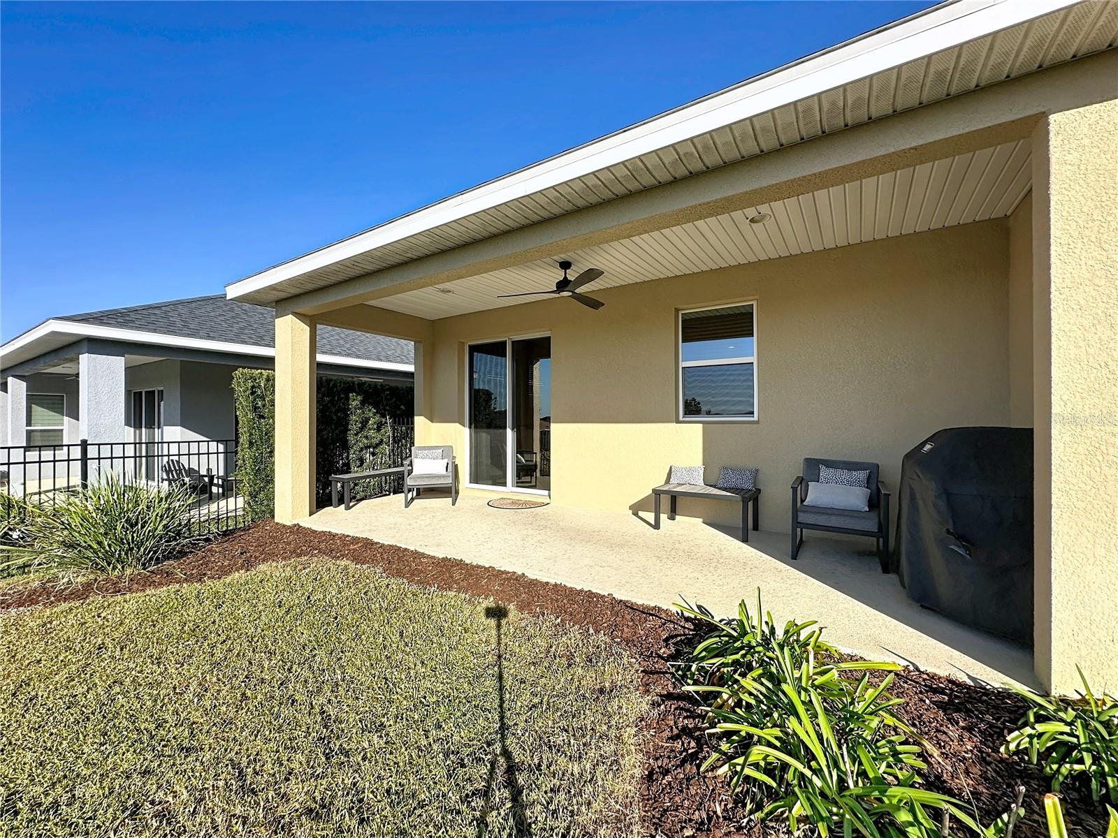 CASCADES OF GROVELAND (TRILOGY) - Residential