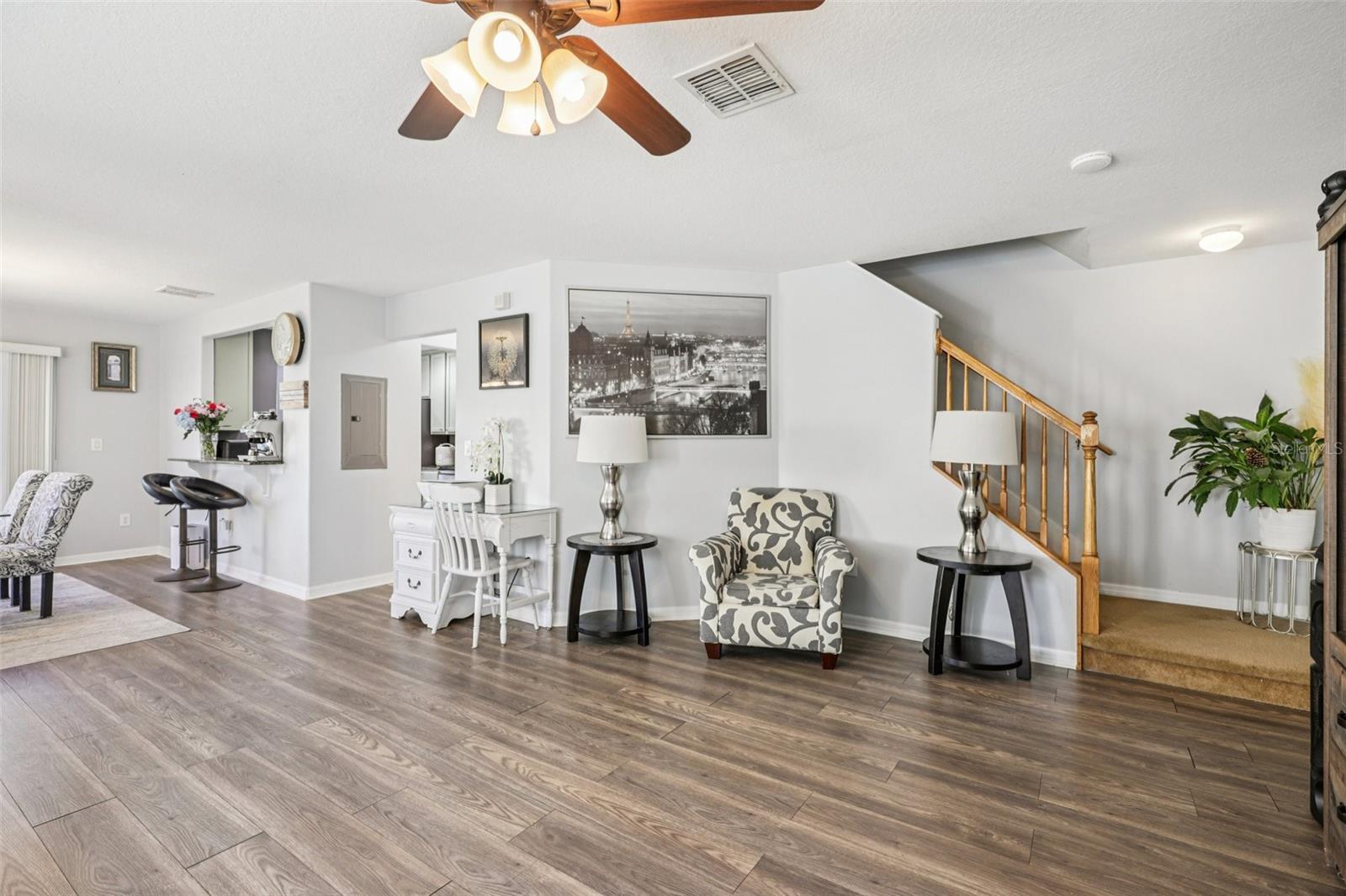 COBBLESTONE LANDING TWNHMS CONDO - Residential