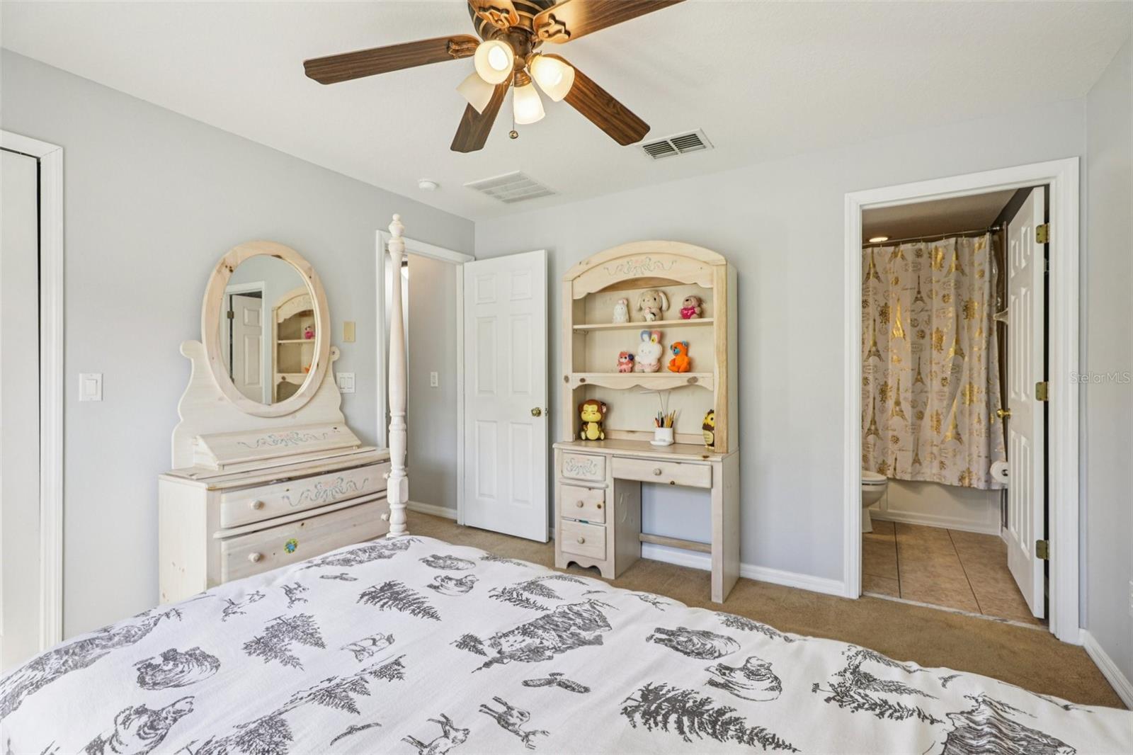 COBBLESTONE LANDING TWNHMS CONDO - Residential