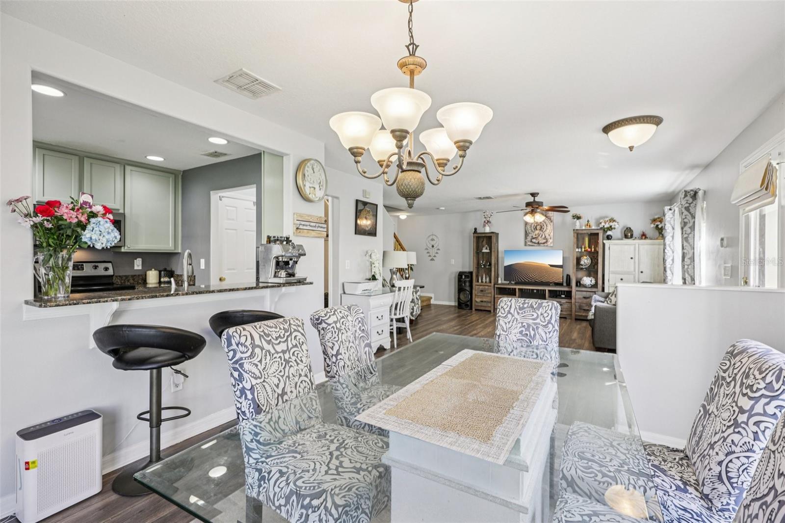 COBBLESTONE LANDING TWNHMS CONDO - Residential